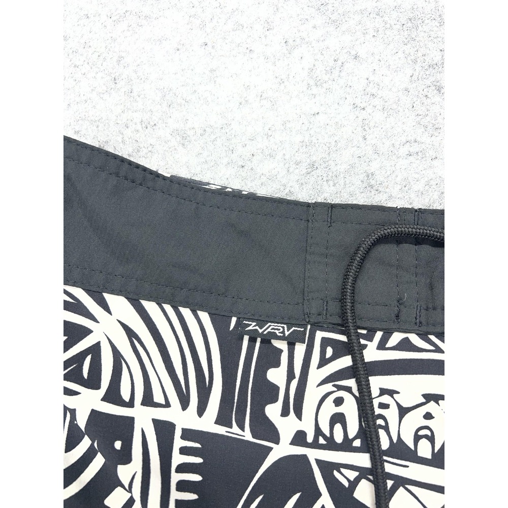 Vintage WRV Board Shorts Mens 34 Black Hawaiian Geometric Surf Swim Trunks AOP - Picture 4 of 8